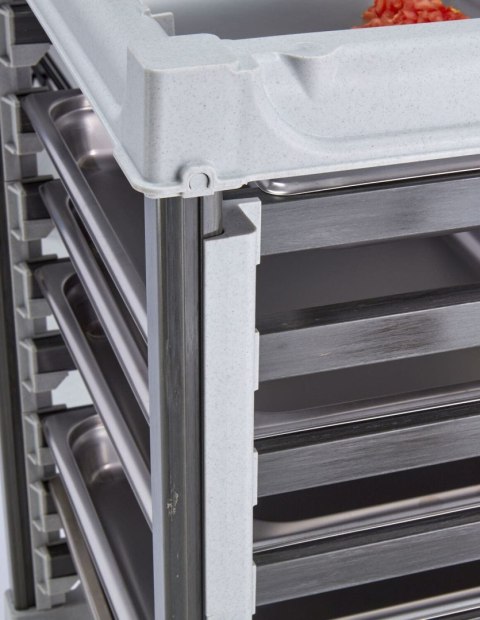 Wózek Camshelving do transportu pojemników, 18 × GN 1/1, Cambro, 730x438x(H)171mm